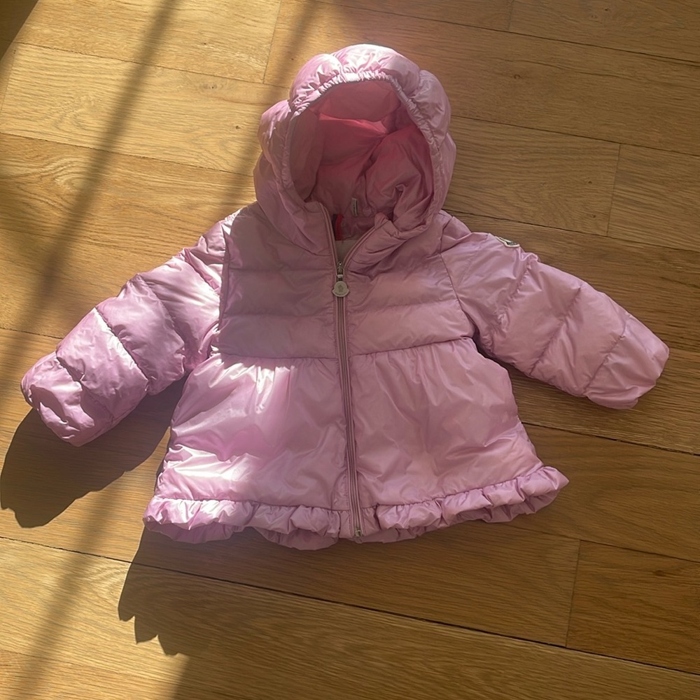 Moncler Jacket Baby Girl size 9/12 pink